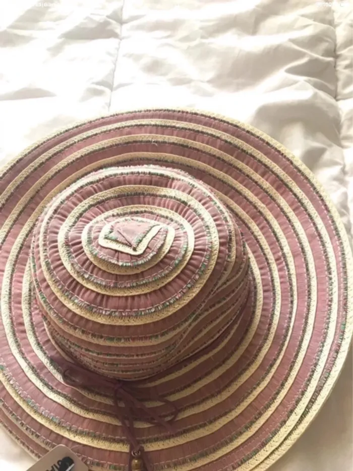 Chapeau mauve violet taille unique neuf avec étiquettes - photo numéro 5
