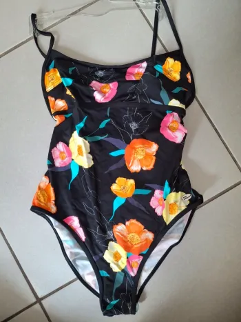 Maillot de bain une pièce femme S Neuf