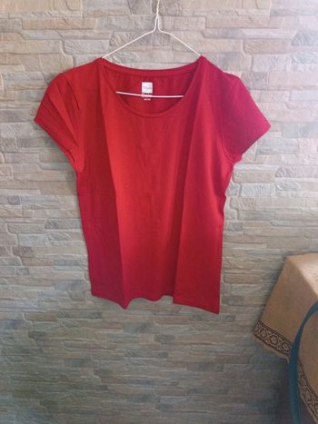T-shirt rouge Tissaia 40
