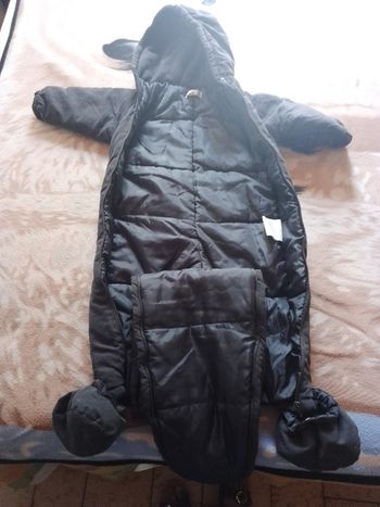 Combinaison hivernale.