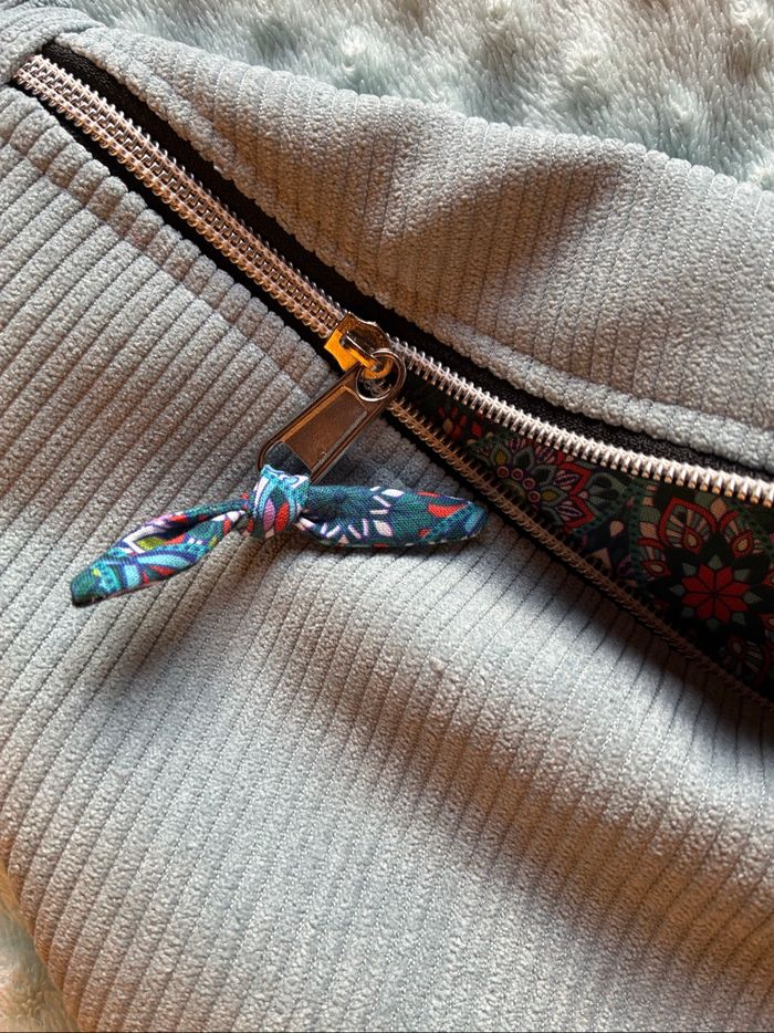 Sac banane neuf - photo numéro 8