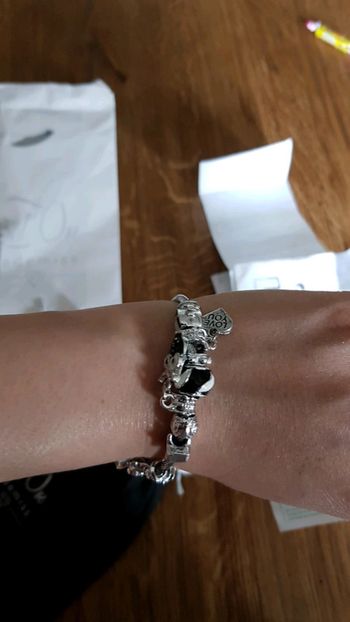 Bracelet neuf