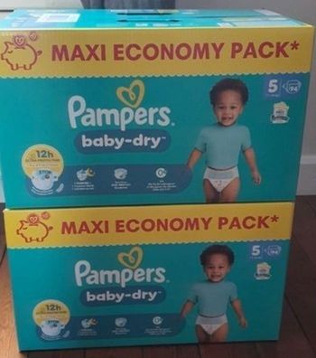 2 cartons de 94 couches