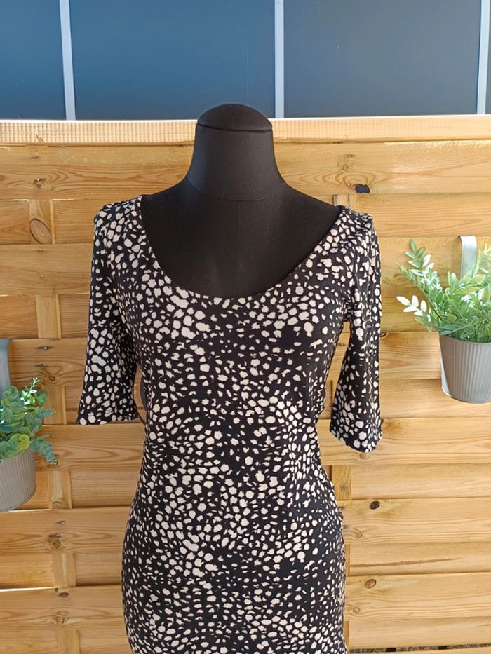 Robe H&M taille S - photo numéro 2