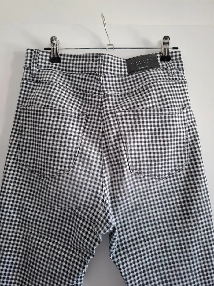 Pantalon vichy noir et blanc - Stradivarius - 38 - très bon état - photo numéro 7