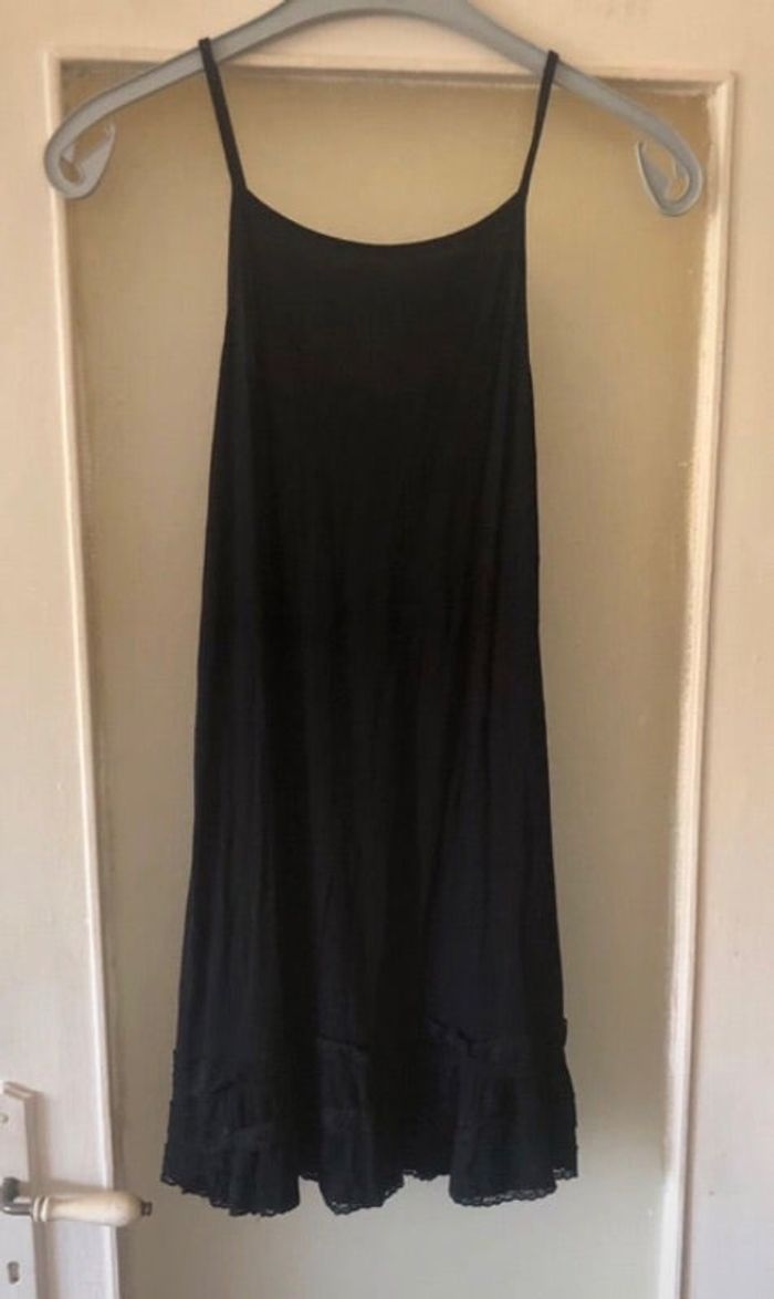 Robe à bretelles