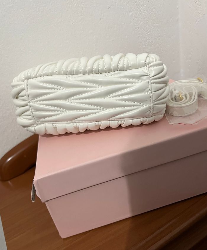 Sac miu miu blanc - photo numéro 3