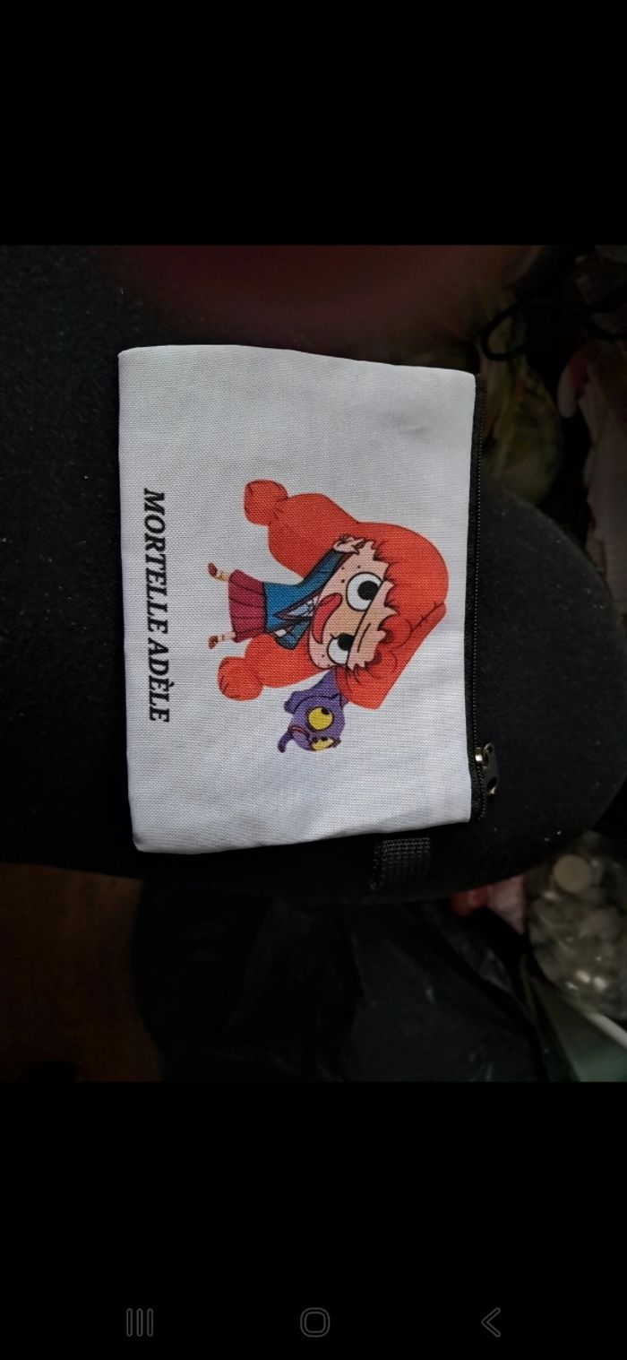 Porte monnaie  mortelle adele