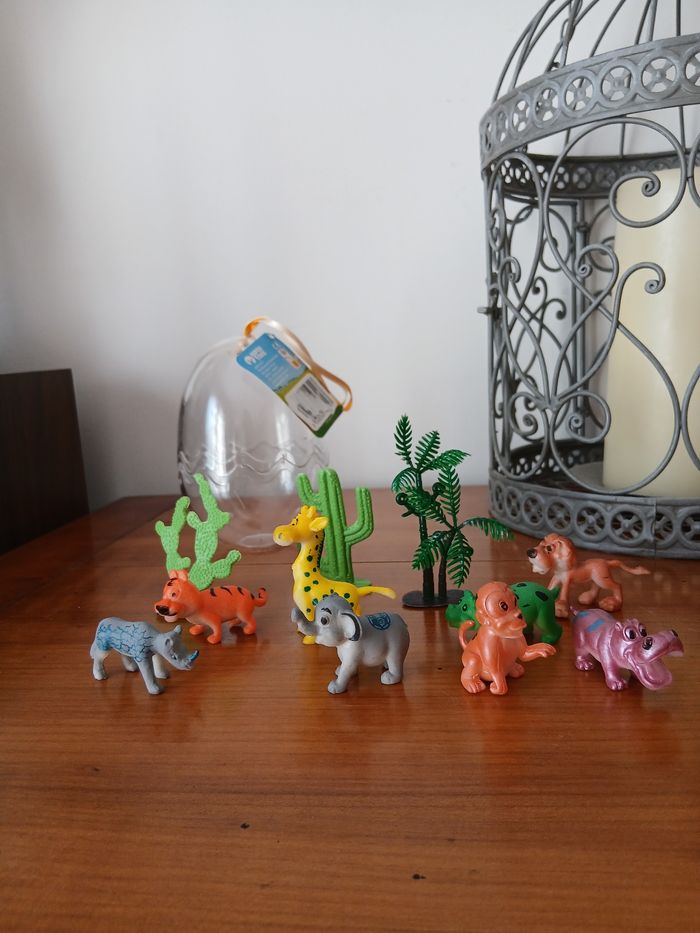 Neuf: Mini Animaux & arbres ds œuf plastique *Gipsy - photo numéro 1