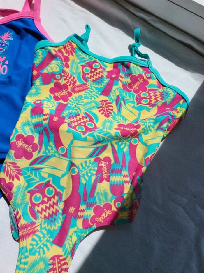 Lot de deux maillots de bain colorés speedo 4 ans - photo numéro 2