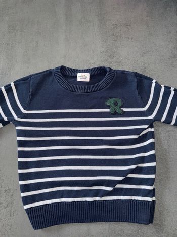 Pull fin tape à l’œil