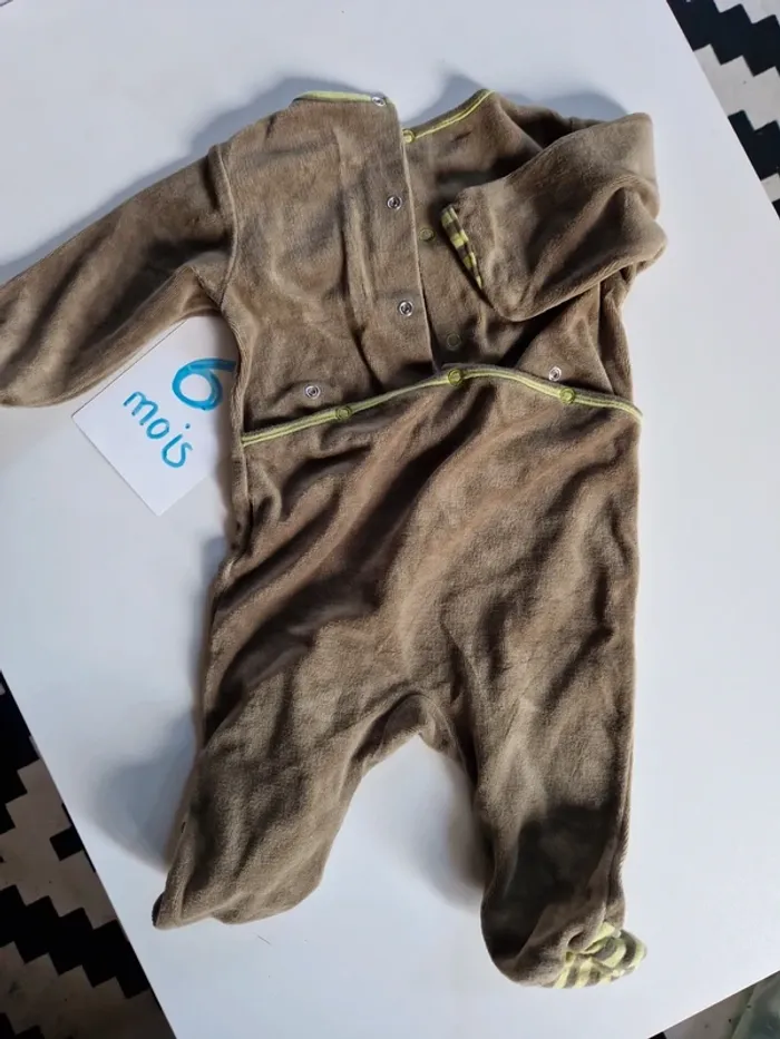 Pyjama  6 mois - photo numéro 4