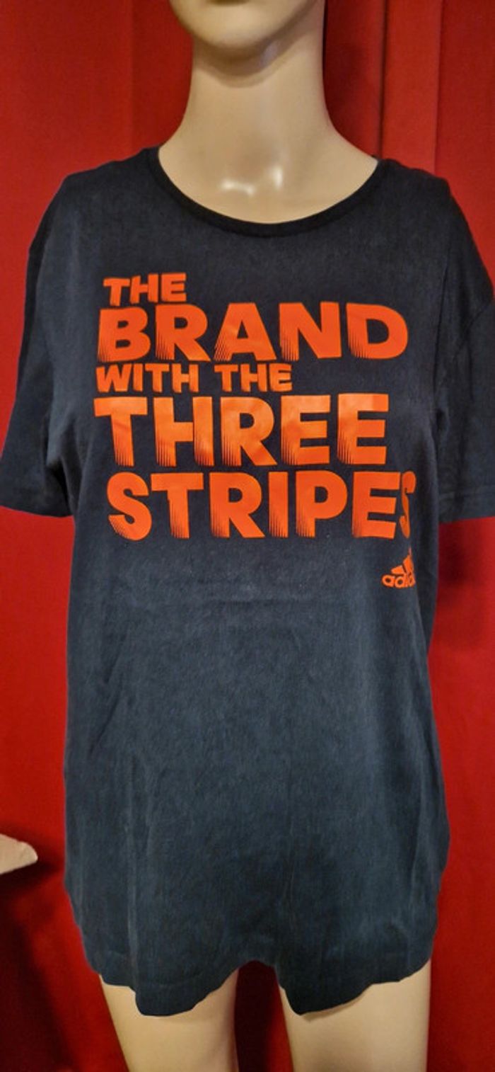 T-shirt Adidas taille S - photo numéro 2