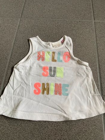 tee-shirt débardeur 6 /9 mois