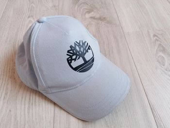 Casquette Timberland 
Taille 56 correspond à du 10/14 ans
Très bon etat