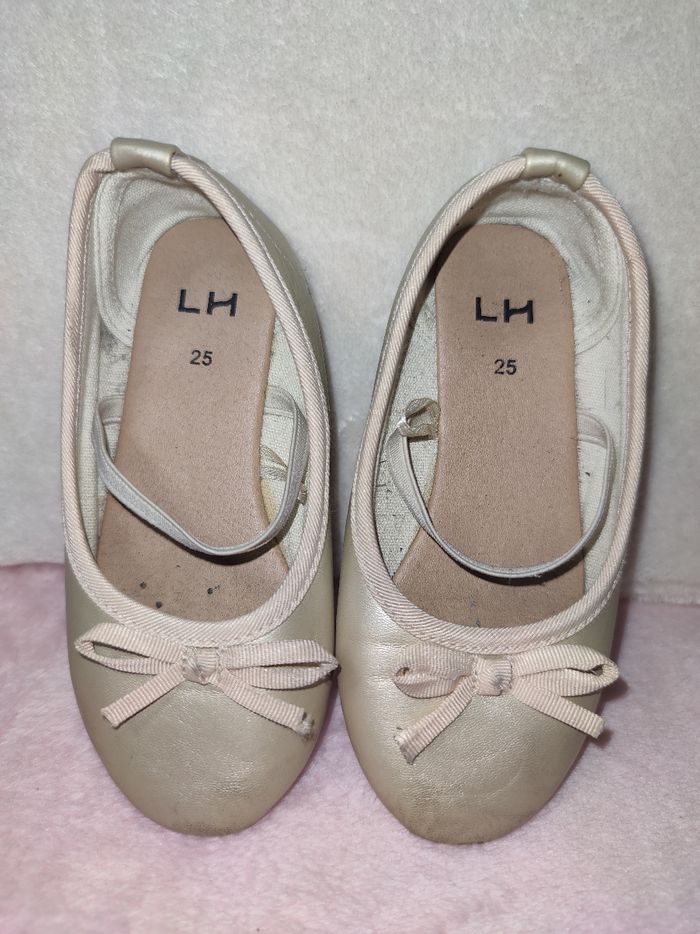 Ballerines dorées La Halle p.25 - photo numéro 5