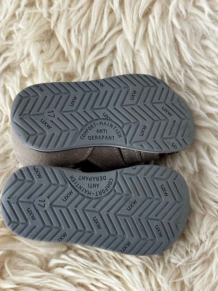 Chaussure bébé fille