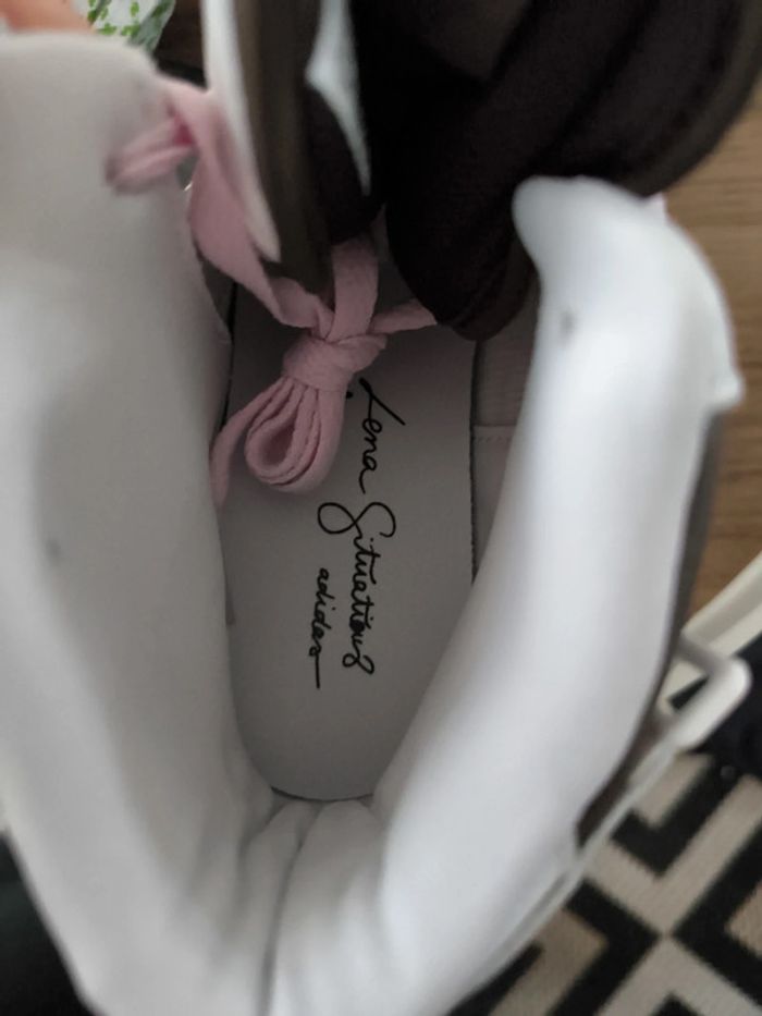 Basket adidas lena situations neuve taille 37 1/3 - photo numéro 5