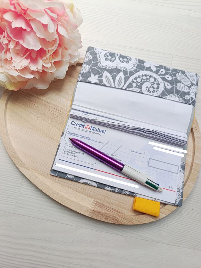 Protège chéquier - photo numéro 2