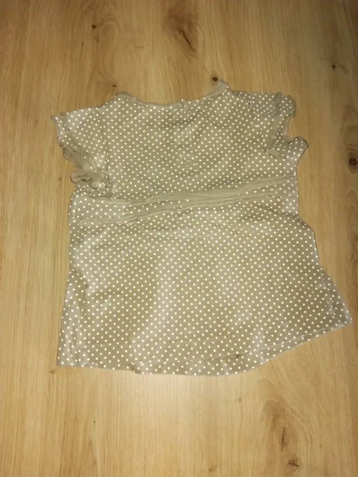 Robe beige taille 6 mois - photo numéro 3