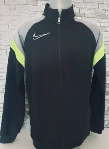Veste Nike Taille 8 ans