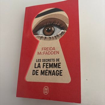 Les secrets de la femme de ménage