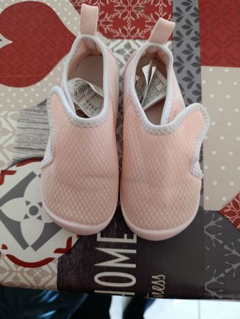 Chausson taille 25 fille 