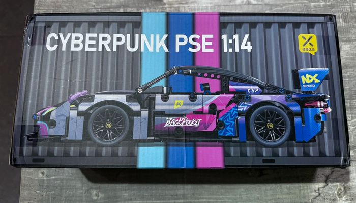 Porsche 911 en block 1/14 Cyberpunk