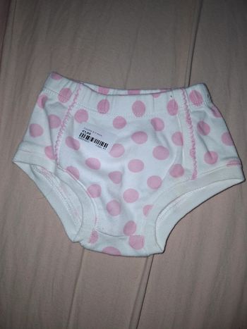 Culotte rose bébé enfant