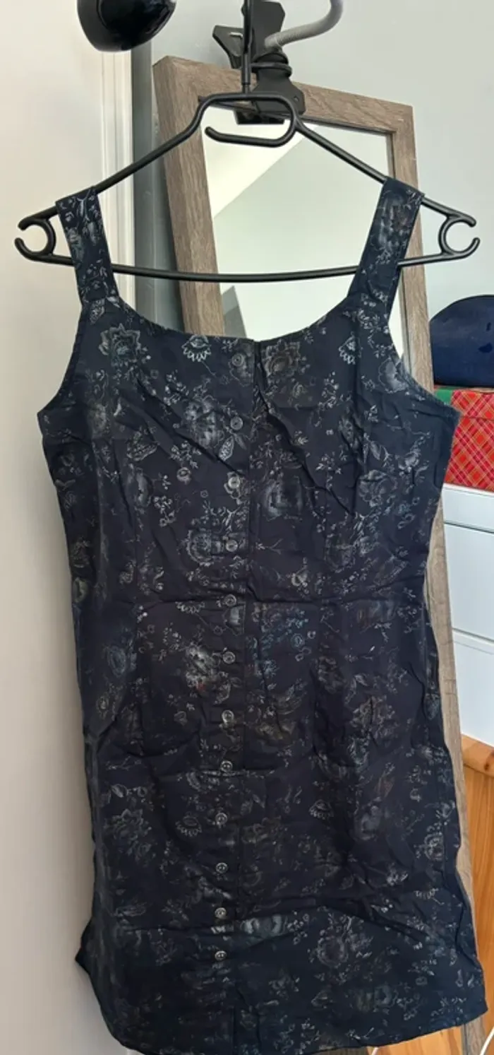 Robe courte - photo numéro 2