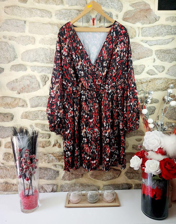 Robe manches longues noir et multicolore Femme taille 54 marque Asos 💎