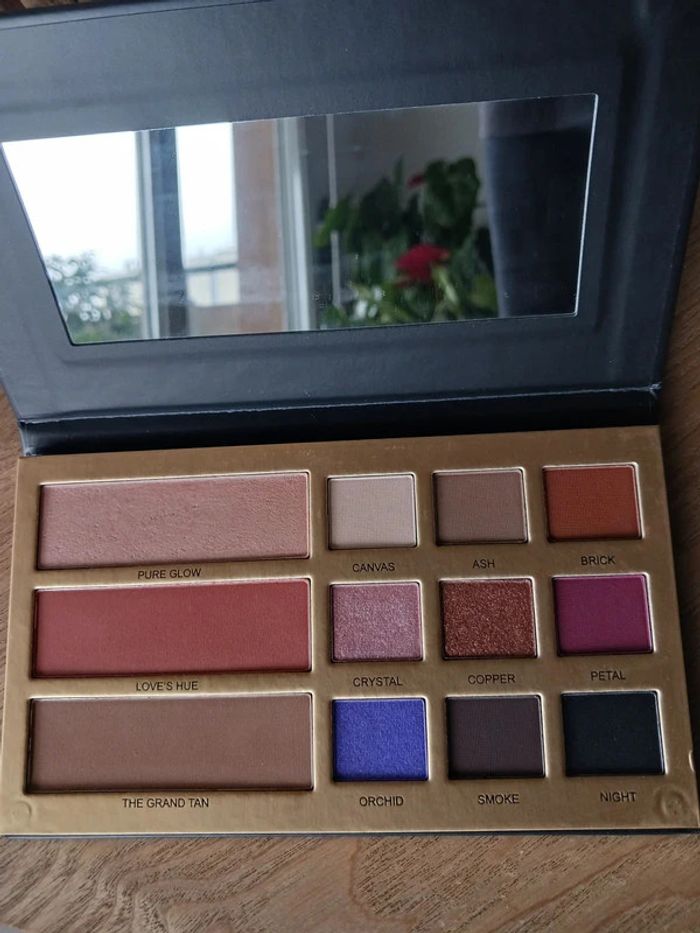 palette de maquillage Maxineczka neuve - photo numéro 3