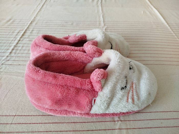 Chaussons ou pantoufles pointure 30 - photo numéro 4
