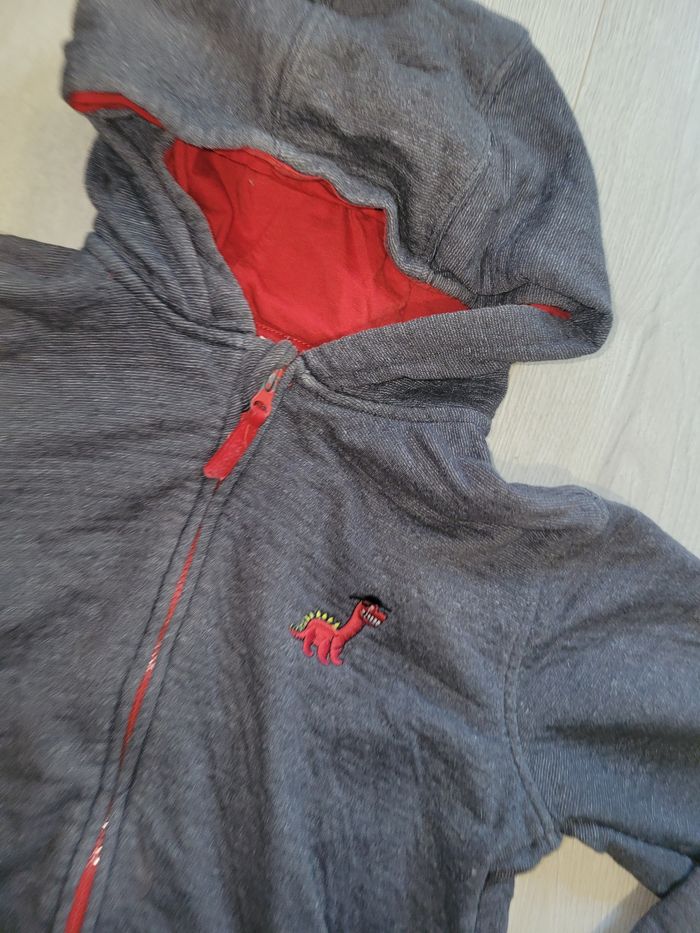Sweat zippé 10 ans - photo numéro 2