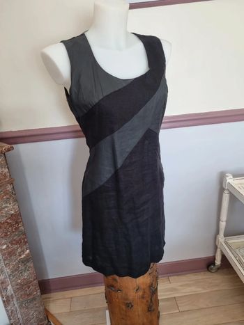Robe noir lin et coton enduit 38