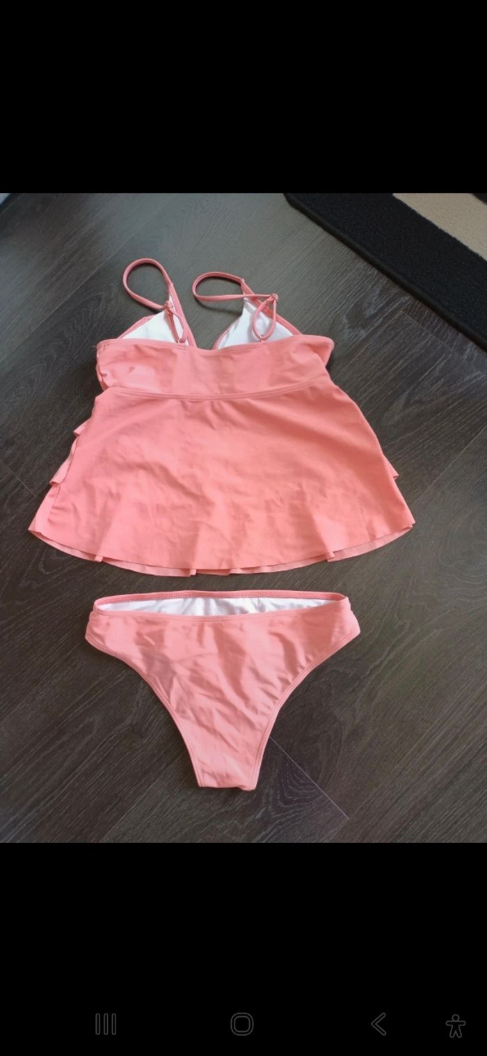 Maillot de bain 2 pièces - photo numéro 3
