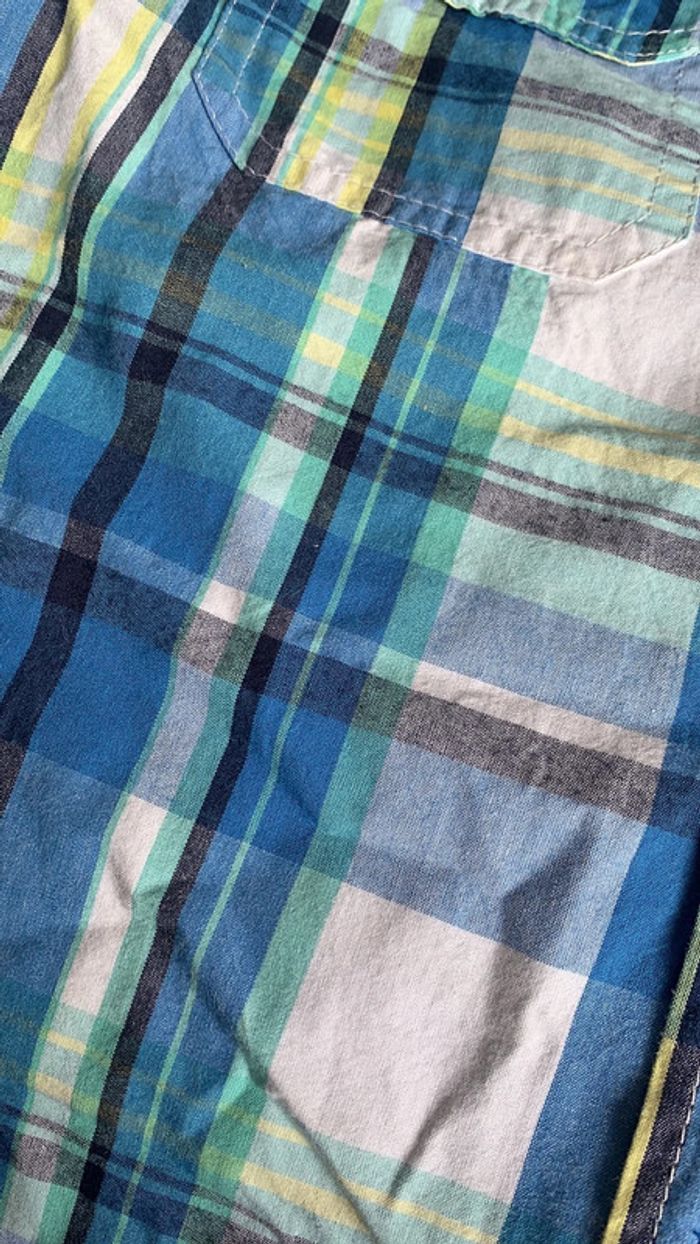 Chemise manches courtes 10 ans - photo numéro 4