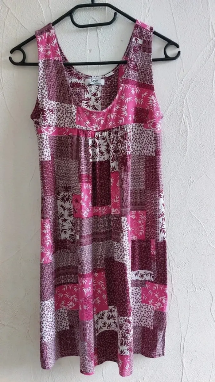 Tunique/robe à motifs colorés Taille 36/38