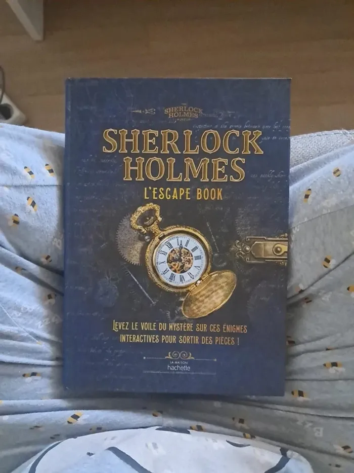 Livre escape book énigme