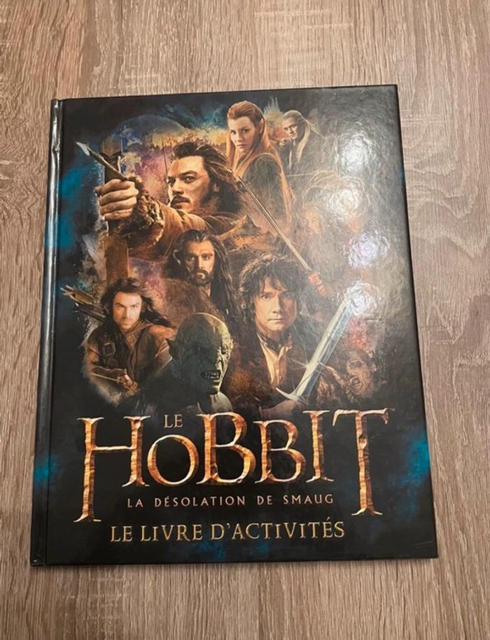 Livres d’activités le hobbit 🥰 neuf