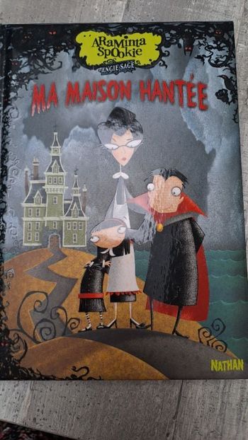 Livre ma maison hantée