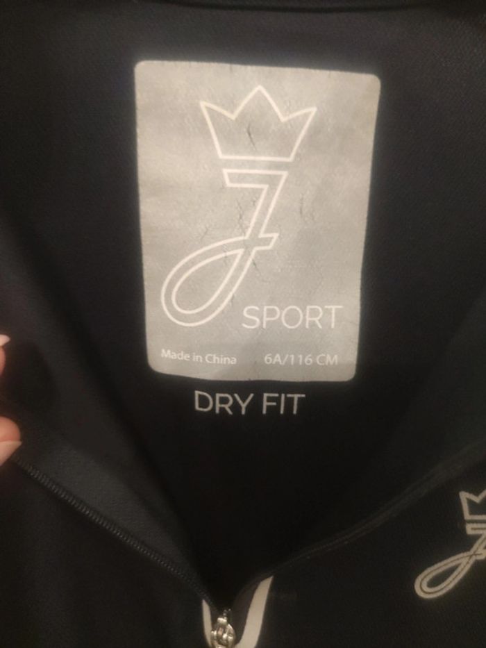 T shirt Jacadi sport 6 ans dry fit - photo numéro 5