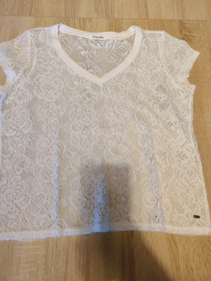T-shirt dentelle