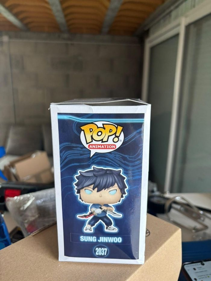 Funko Pop Sung Jinwoo Solo Leveling 2037 Limited Edition Supreme 9500 Pcs New - photo numéro 2