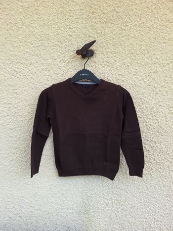 👕 Pull col V Kiabi 8 ans