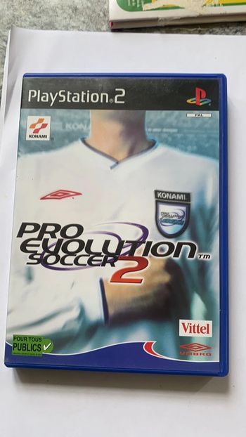 pro evolution soccer 2 ps2
