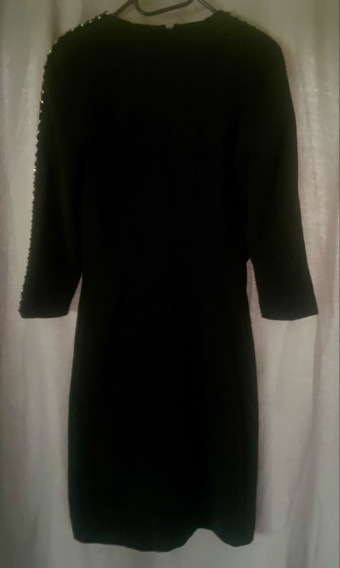 Robe noire et strass »Mango »manches 3/4 - photo numéro 2