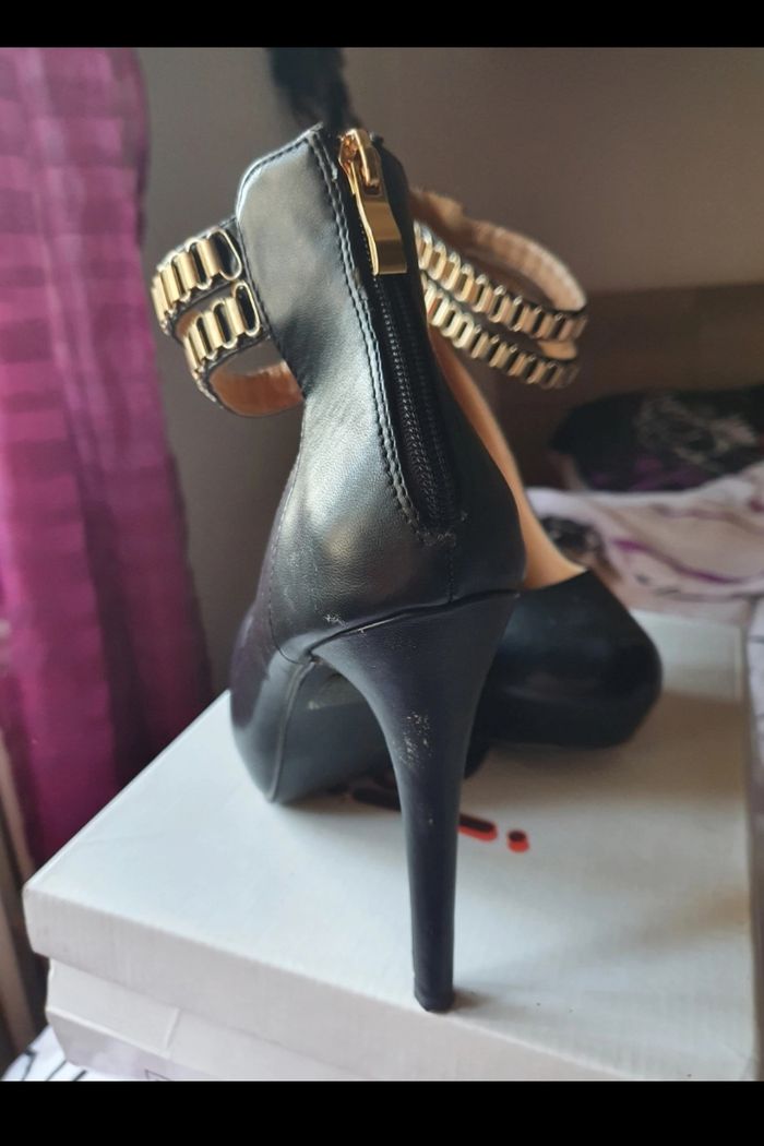 Escarpins - photo numéro 2