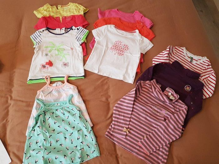 Lot vêtements fille 18 mois (50 pièces) - photo numéro 7