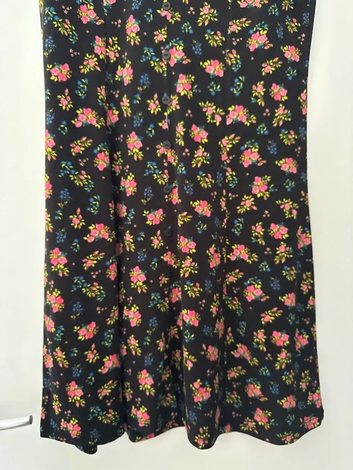 Robe noire fleurie Pimkie - photo numéro 4